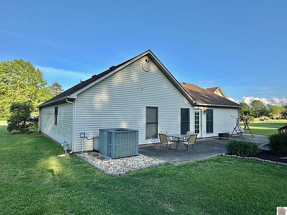 5th image of 159 Caleb Dr