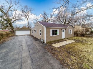 102 Girard Blvd, Joliet, IL 60433