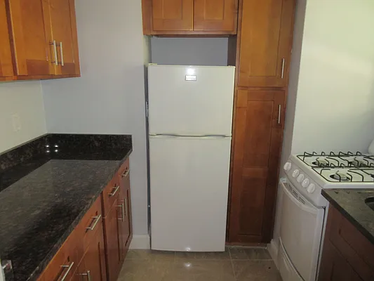 Rented by Gilbert Perez, LREB | media 32