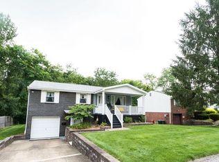137 Everglade Dr, Pittsburgh, PA 15235