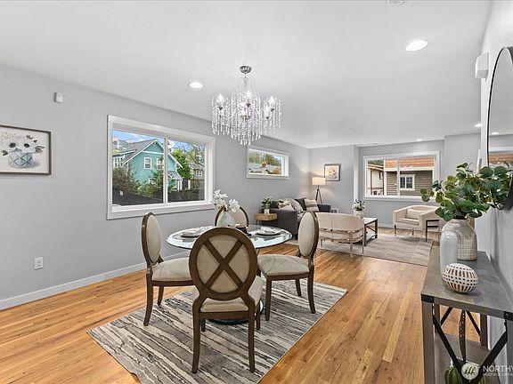 3rd image of 930 N 96th Street