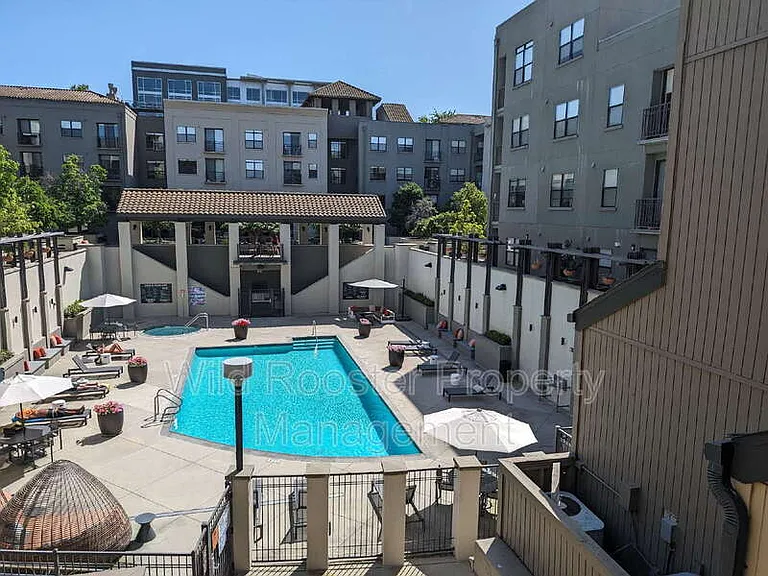 1808 K St #L-2 — Photo 27