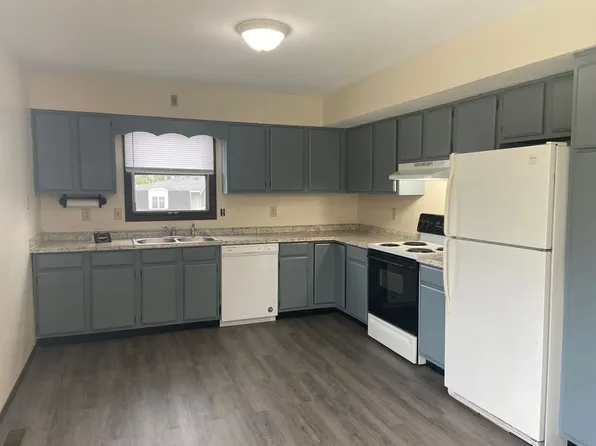 4130 Canterbury Drive, 4130-4136 Canterbury Dr #4130, Erie, PA 16506