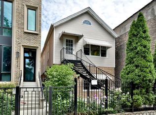 1910 W Erie St, Chicago, IL 60622