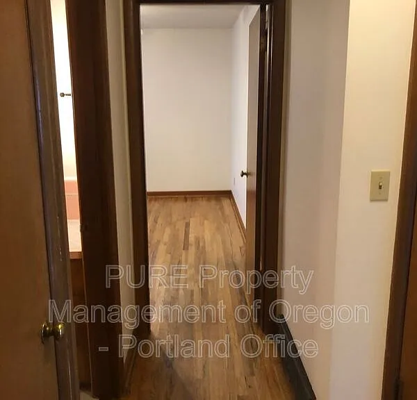 4725 SE Clinton St — Photo 11
