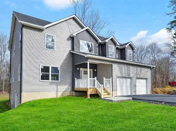 28 Northern Ave, Walden, NY 12586