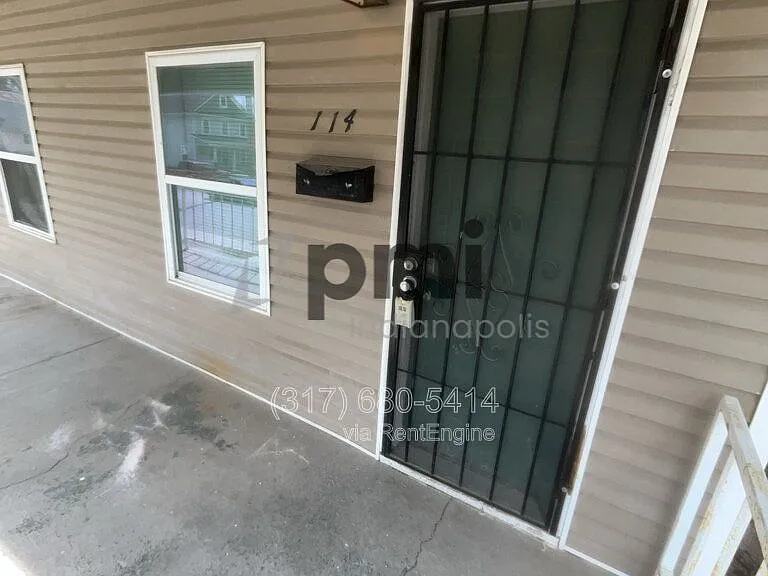 114 Adler St — Photo 4