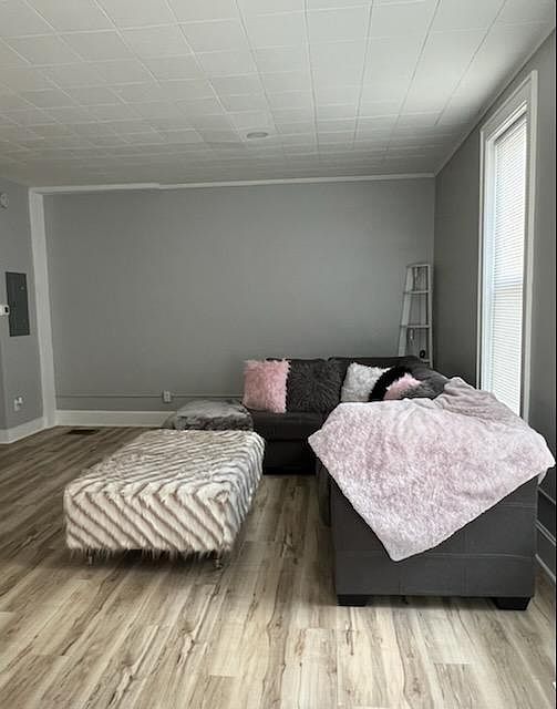 2nd image of 88 Waterman St #88