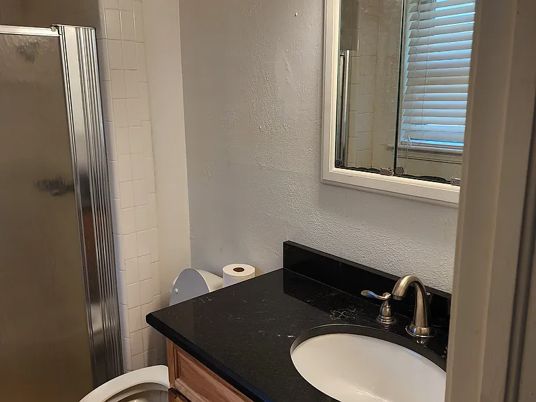 8016 Wilshire Hills Dr — Photo 12