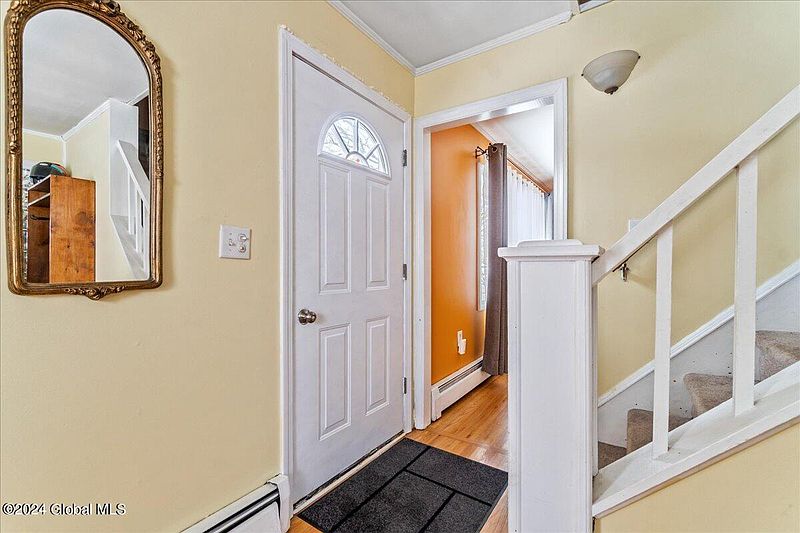 5th image of 40 Kendale Avenue