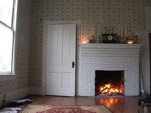 fireplace in master bedroom