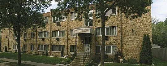 3320 Longfellow Avenue S — Photo 3