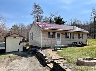 173 Cummings Rd, Acme, PA 15610