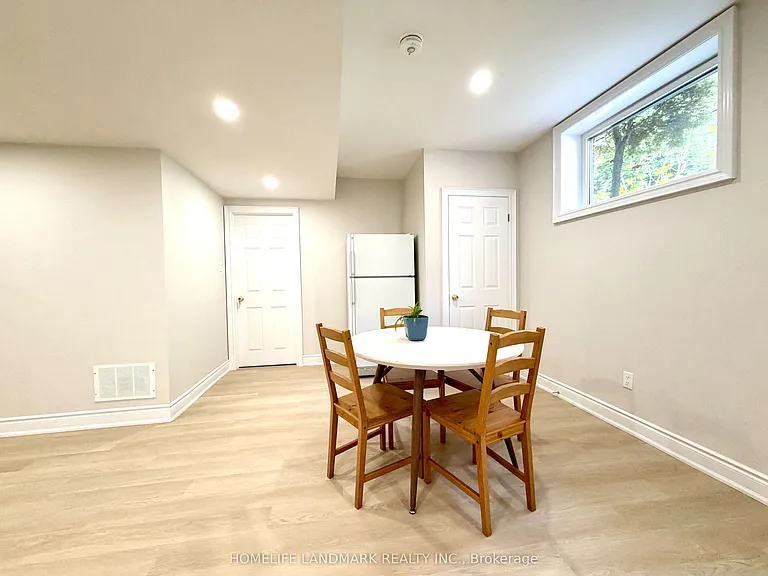 3380 Tudor Gate — Photo 13