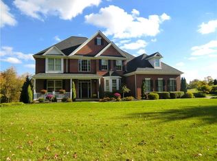 213 Saint Ives Way, Zelienople, PA 16063