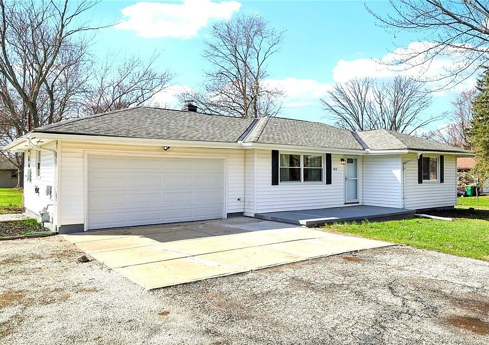 1st image of 7412 Hopkins Rd