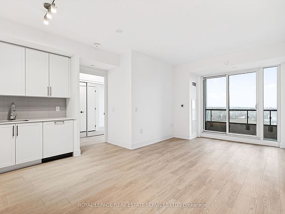 5th image of 2450 Old Bronte Rd #512