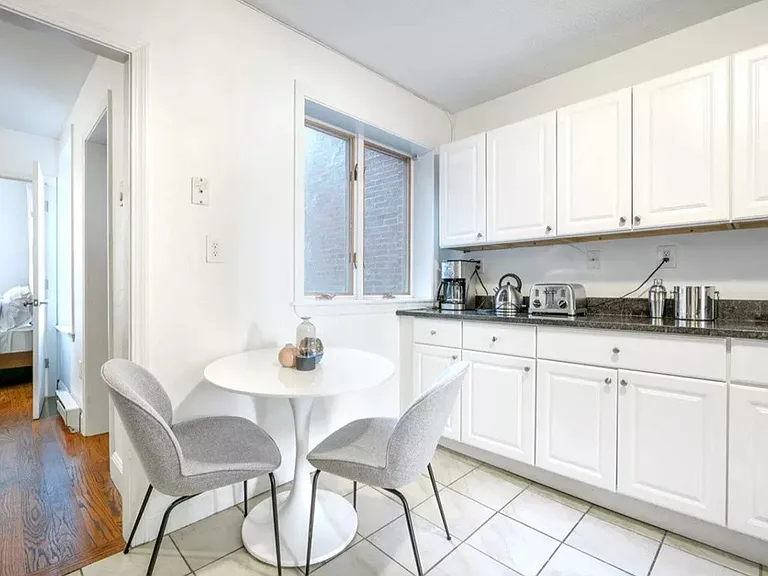 164 Endicott St #2 — Photo 4