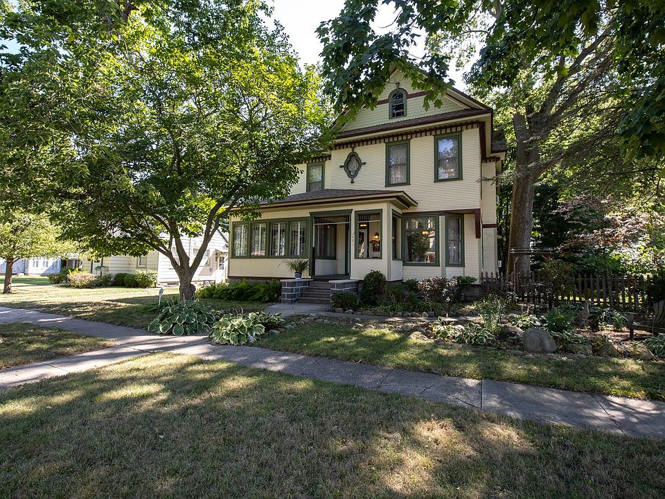 401 S 3rd St, Oregon, IL 61061 | Zillow