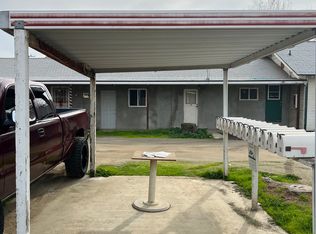 170 N. F St. (156,168,170,172 ), Porterville, CA 93257