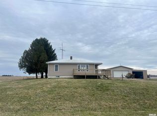 2247 Hembrough Rd, Jacksonville, IL 62650