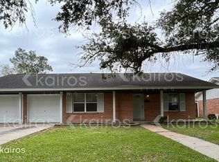 1819 Meadowview Dr, Alvin, TX 77511