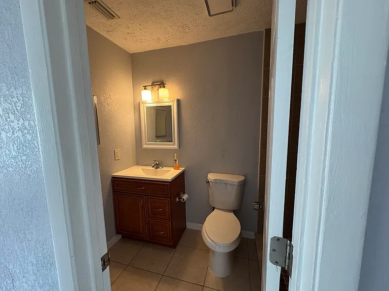 1841 SW McAllister Ln — Photo 6