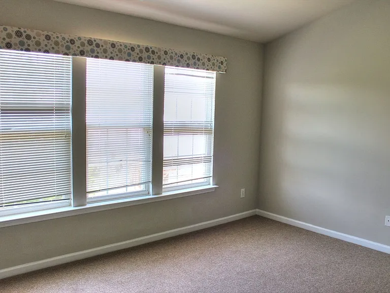 506 Sutter Gate Ln — Photo 14