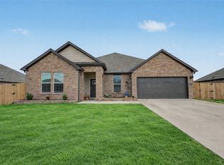 2008 Hahn St, Pea Ridge, AR 72751