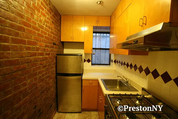 Rented by JM Preston Properties LLC | media 21