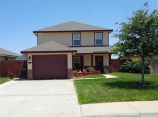 1821 Mustang Island Dr, Laredo, TX 78045