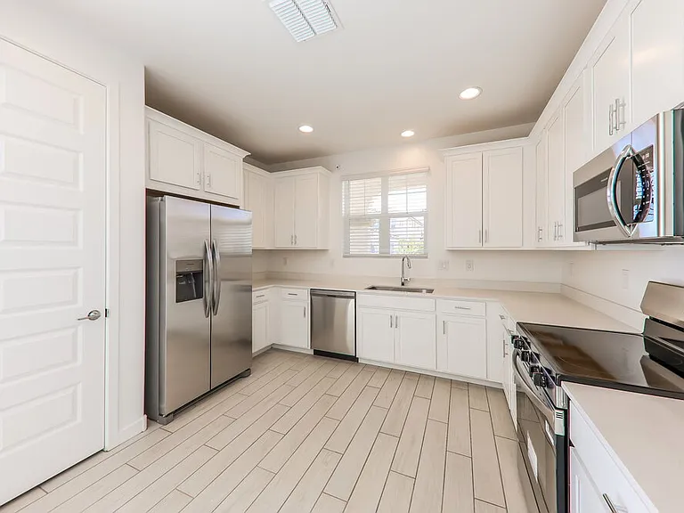 16378 W Weeping Willow Rd — Photo 8