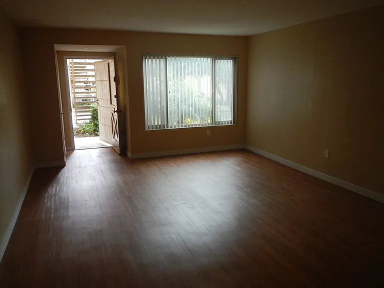 130 S Delano St #2 — Photo 12