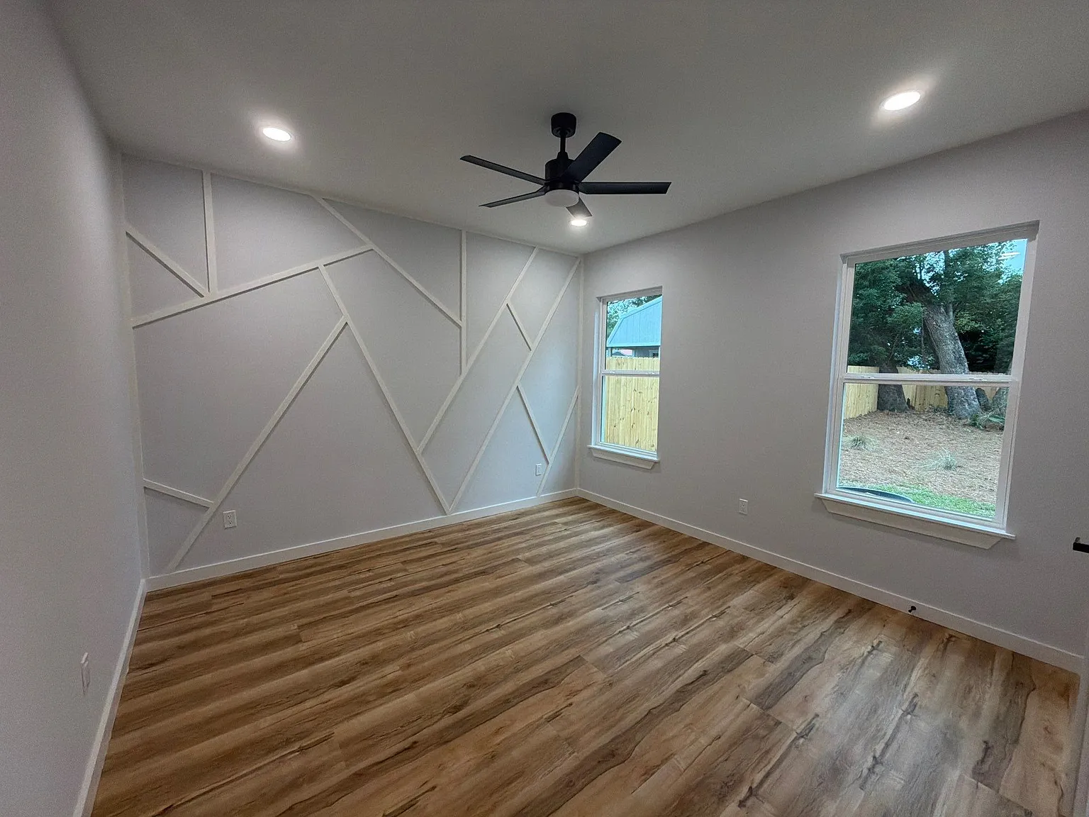 3 bed, 1245 sqft, $2,050 — Photo 4