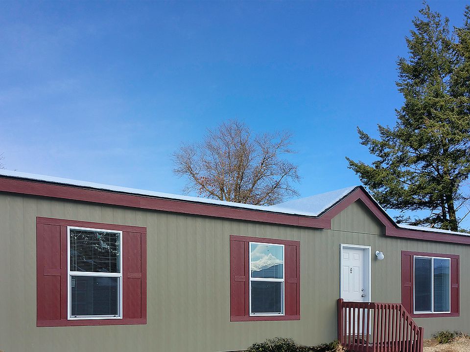 Home faces SE backing upto tall mature trees