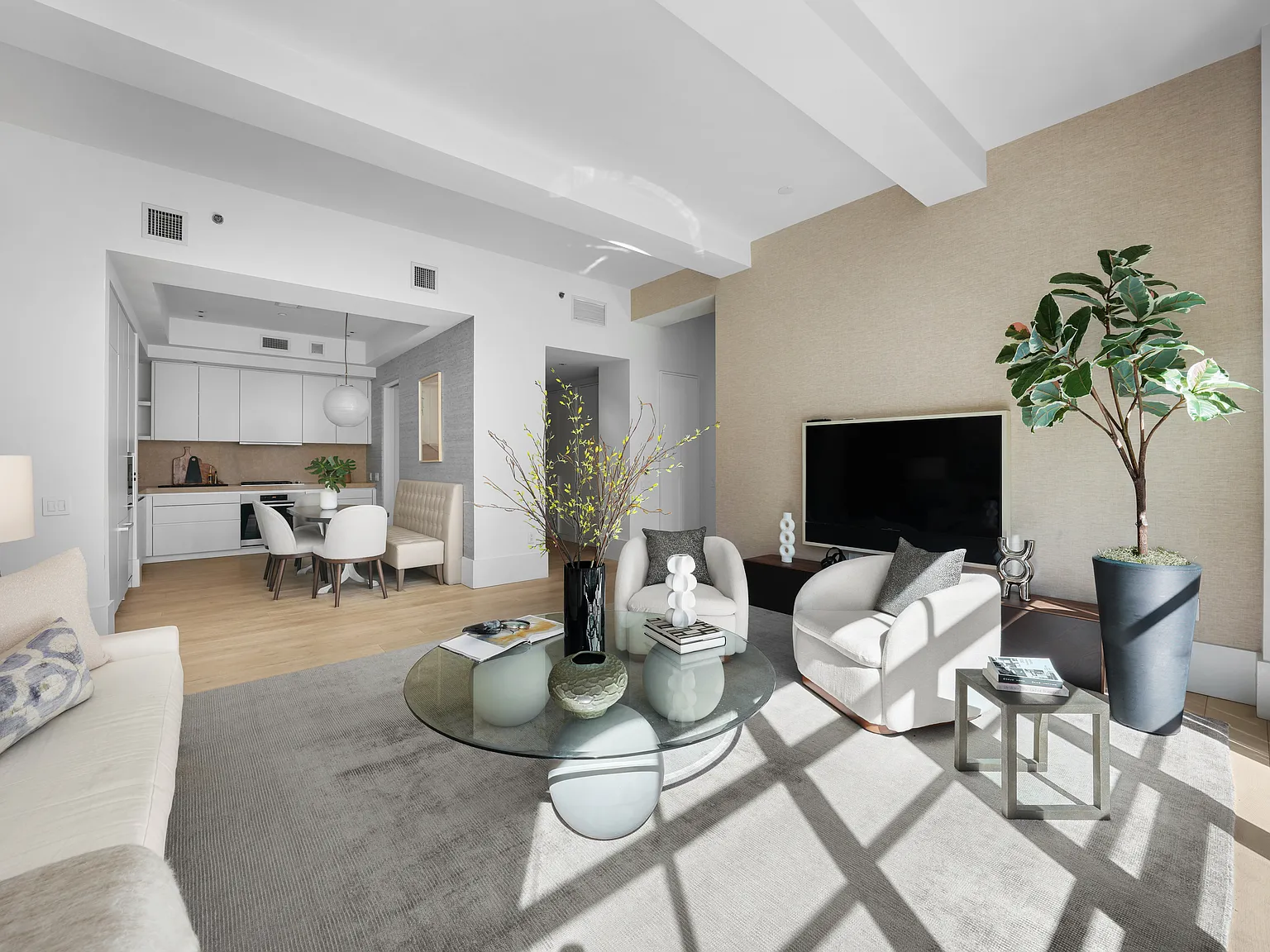 404 Park Avenue South — Photo 3