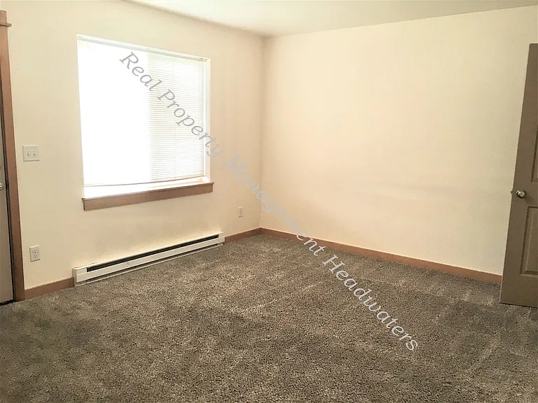 2147 Gold Ave — Photo 8