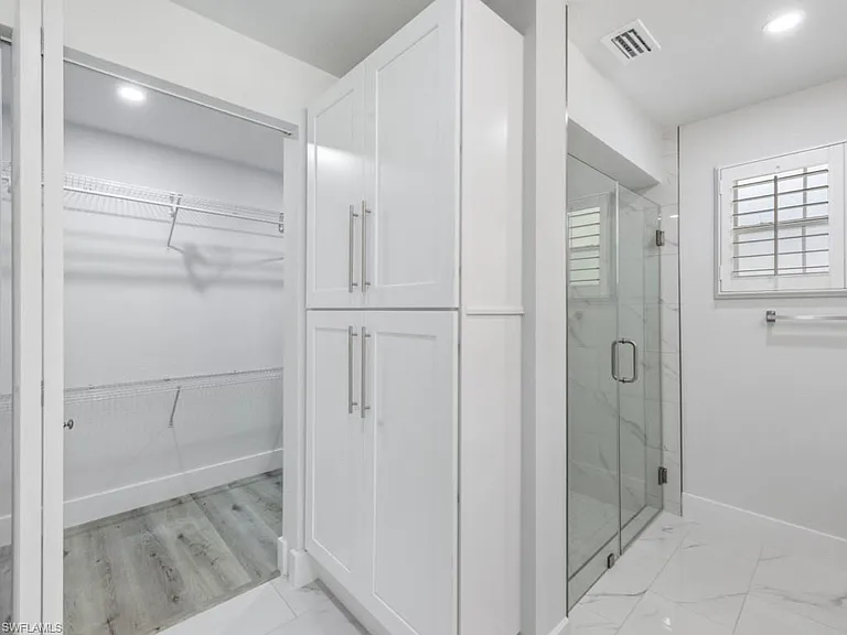 1131 Crayton Rd — Photo 14
