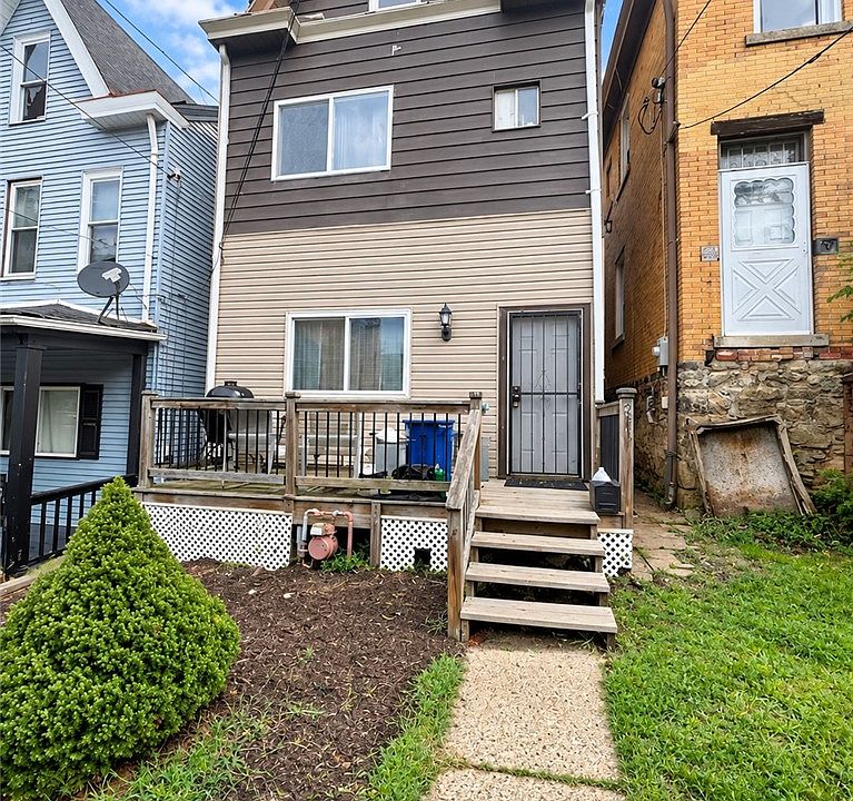1st image of 2816 Veteran St