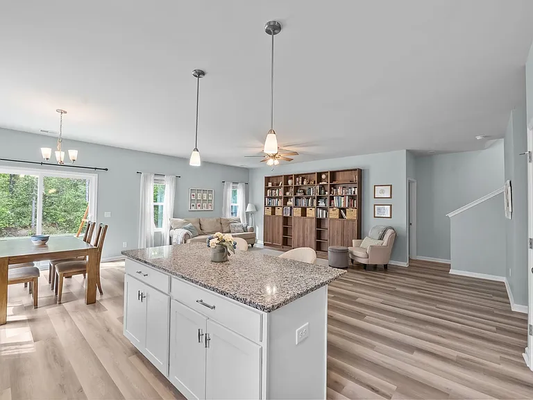 1431 Waybridge Way — Photo 16