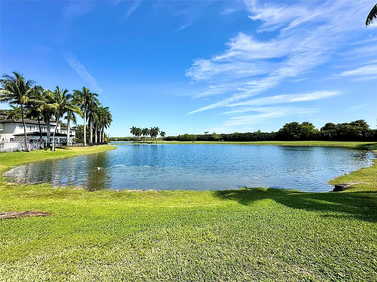 5023 NW 94th Doral Pl — Photo 39
