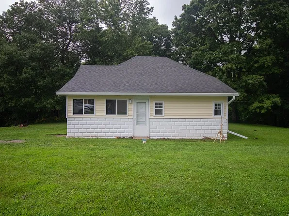 900 Washington St, Burlington, IN 46915