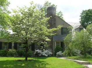 246 Maplewood Dr, Pottstown, PA