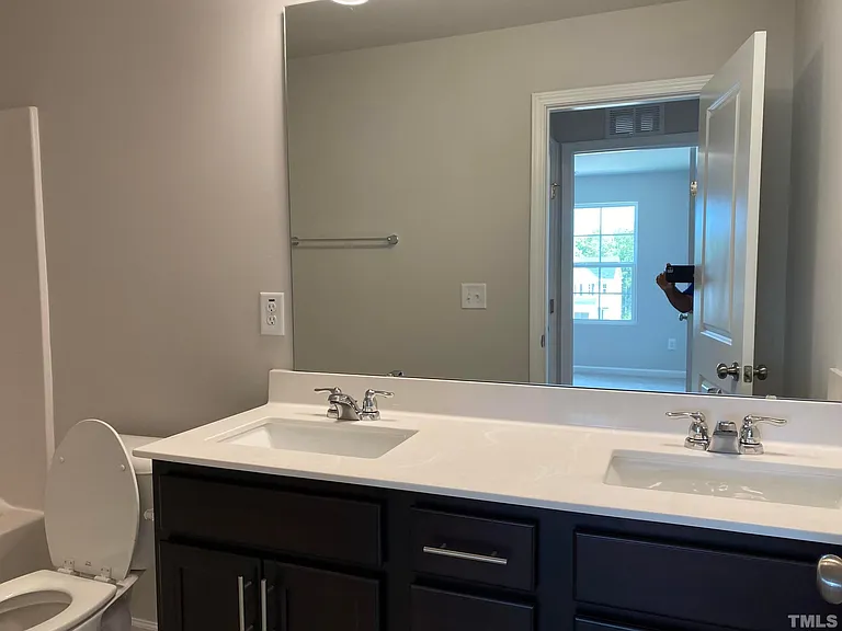 2022 Strickland Oak Way — Photo 17