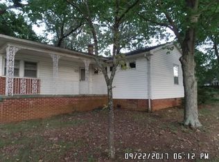 941 W Warren St, Shelby, NC 28150