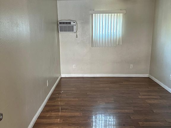 2nd image of 817 El Terino Ave Unit C