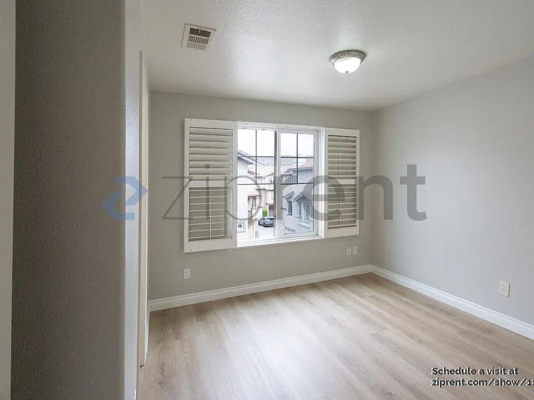 16935 Laurel Hill Ln #181 — Photo 18