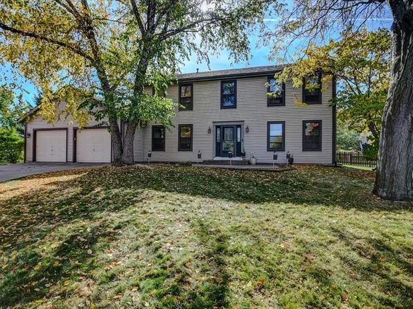 304 Stoneheath End, Cottage Grove, WI 53527