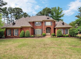9982 Bentwood Creek Cv, Collierville, TN 38017
