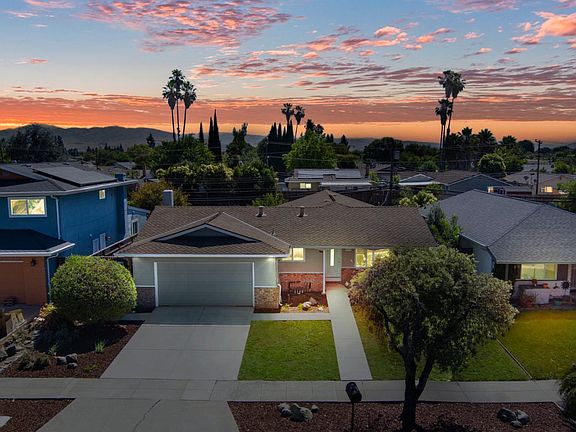 3rd image of 5778 Chesbro Ave
